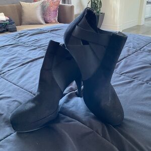 Stuart Weitzman “Yola” Elegant Black Suede Women's Ankle Boots